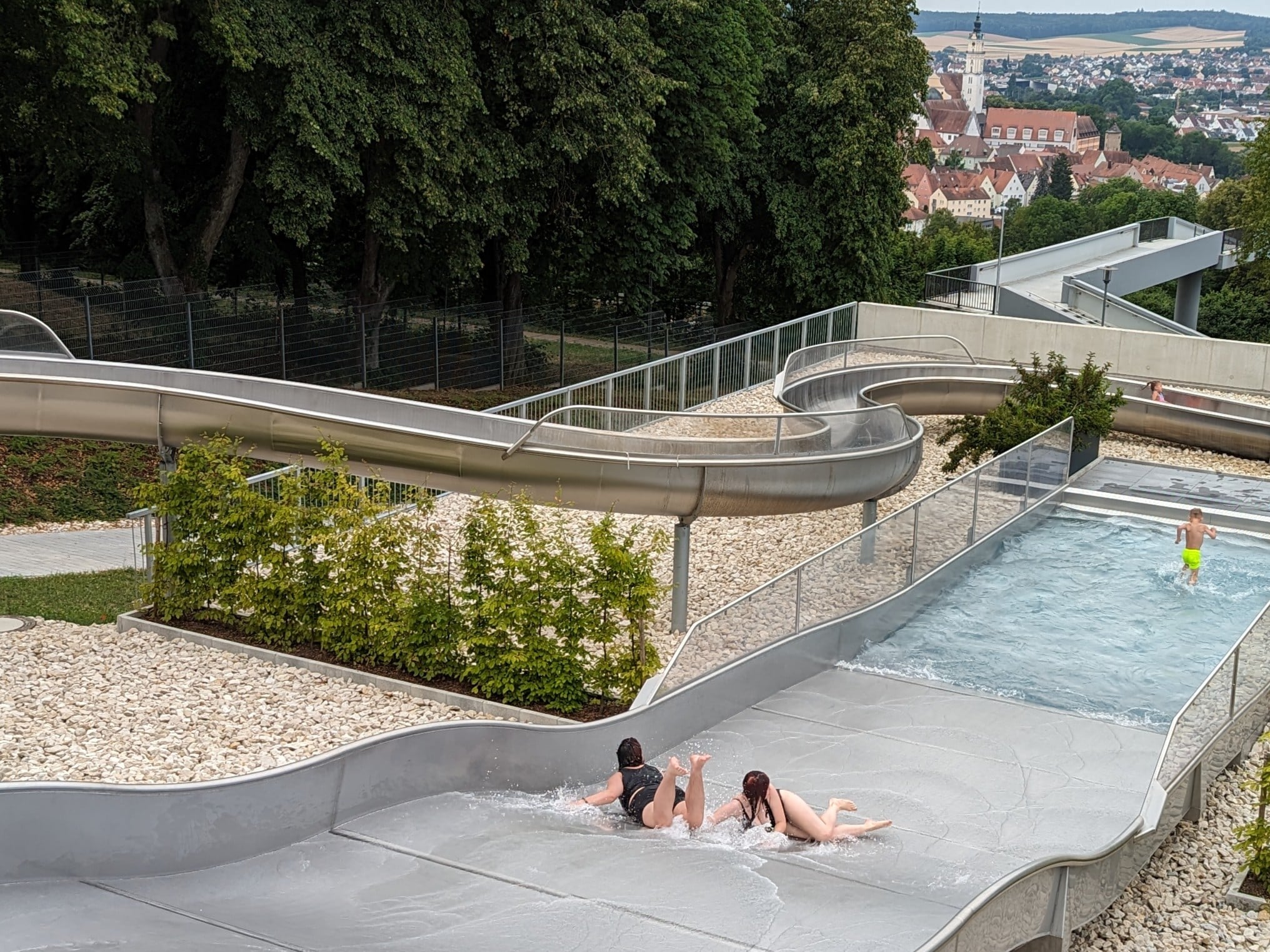 Mitmachen und ausprobieren beim Wassersport Festival im Donauwörther  Freibad auf dem Schellenberg