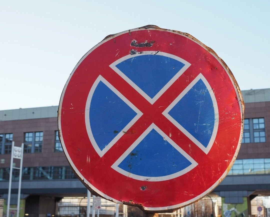 Parkplatzsperrung Bäckenberg und Spindeltal